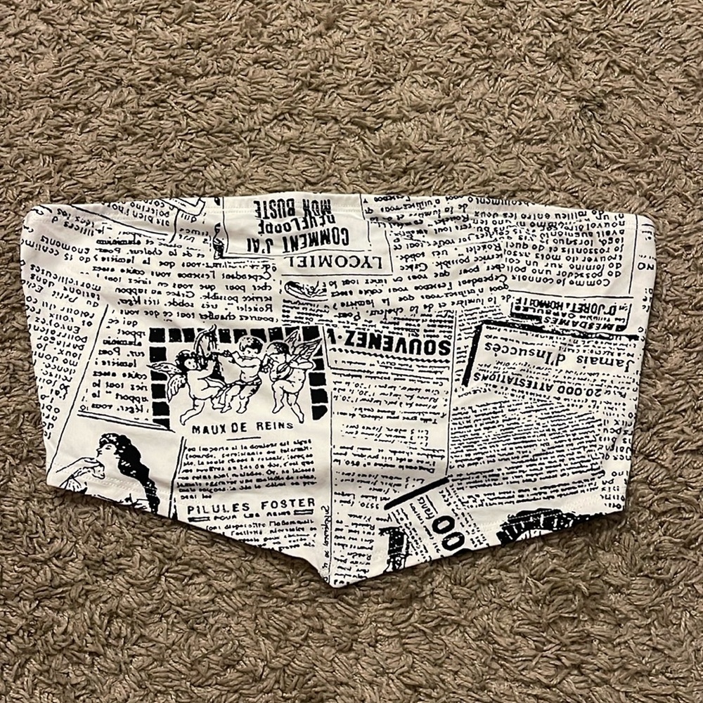 Newspaper tube top